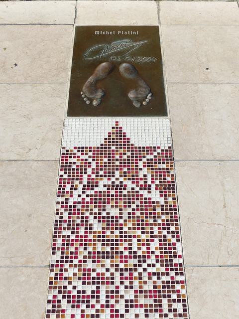 跟海參過不去了？“國足海參”被申請註冊為食品商標.